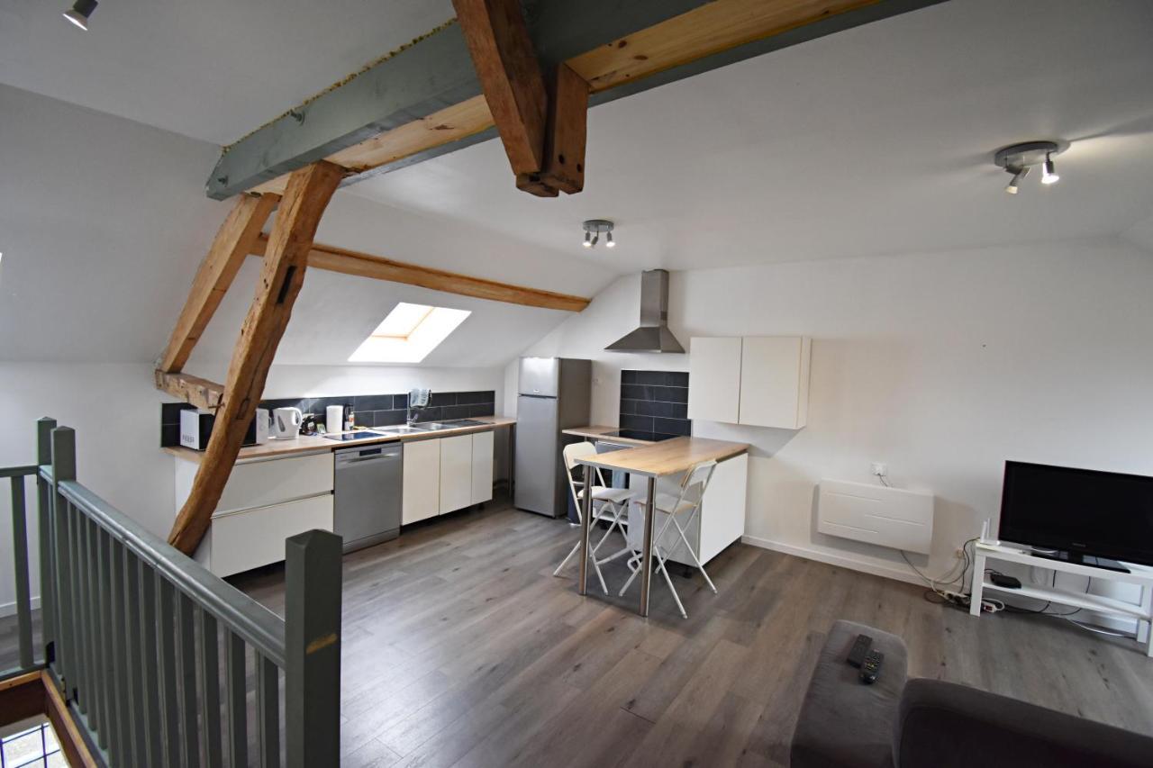 Bel Appartement 2 Chambres Climatise Mont-Notre-Dame ภายนอก รูปภาพ